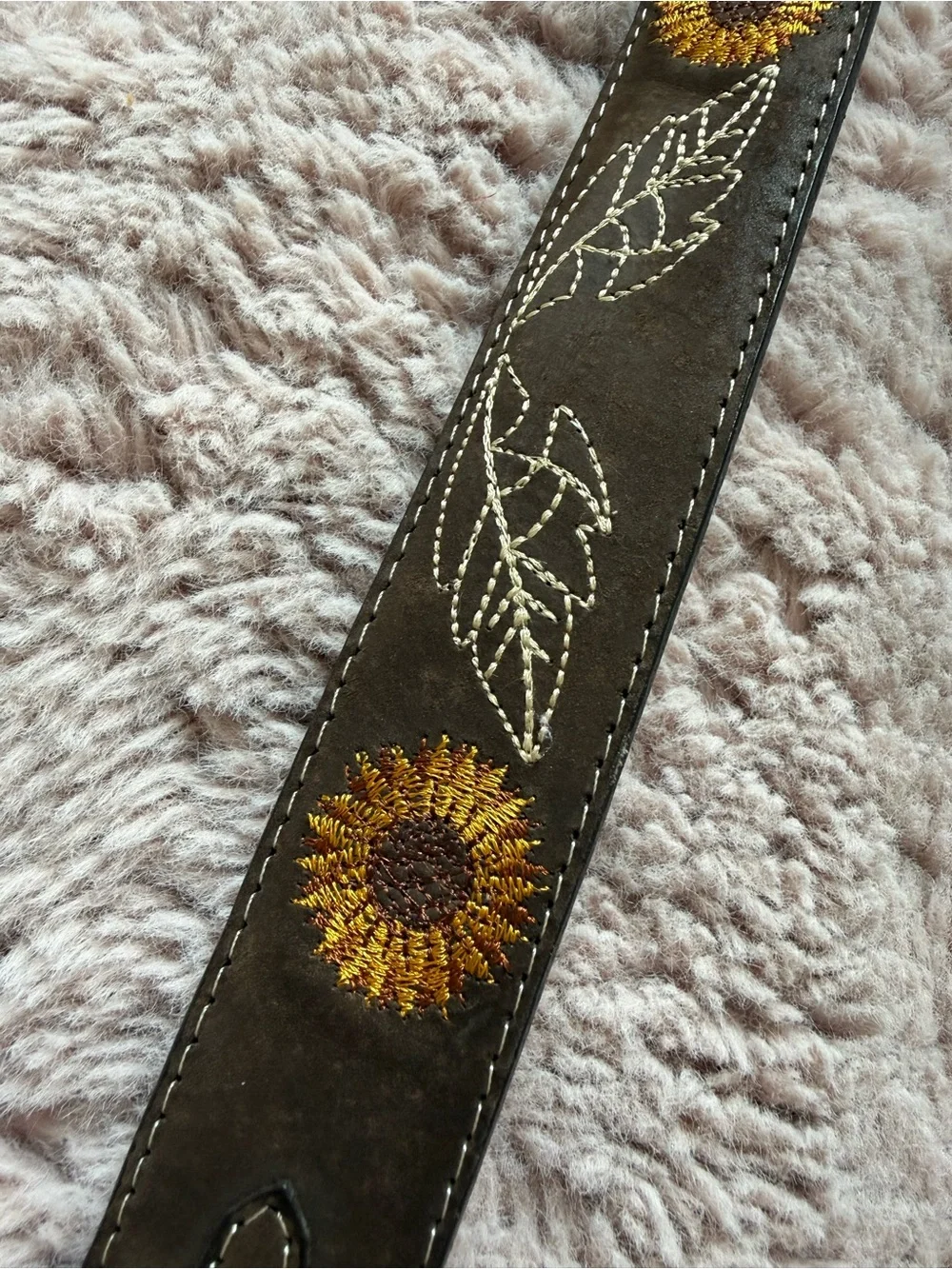 guero brown leather